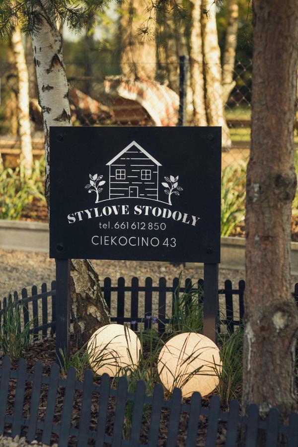 Stylove Stodoly - Domy Ukryte W Brzozach Ciekocino Luaran gambar